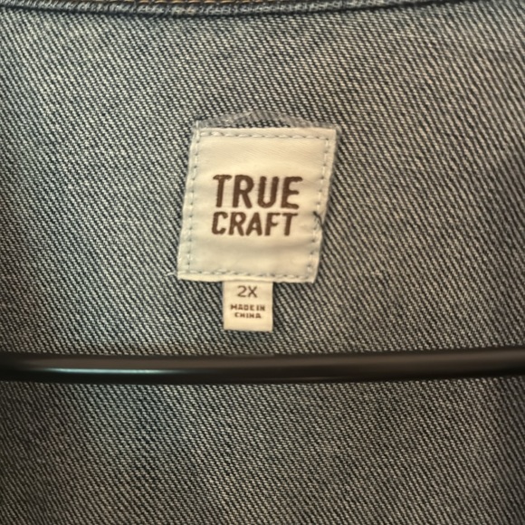 Distressed jean jacket - Picture 2 of 3